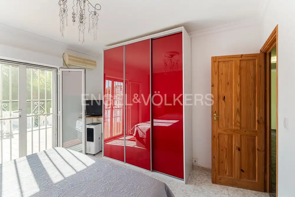 Habitación de Casa o chalet de alquiler en Turís con Aire acondicionado, Calefacción y Jardín privado