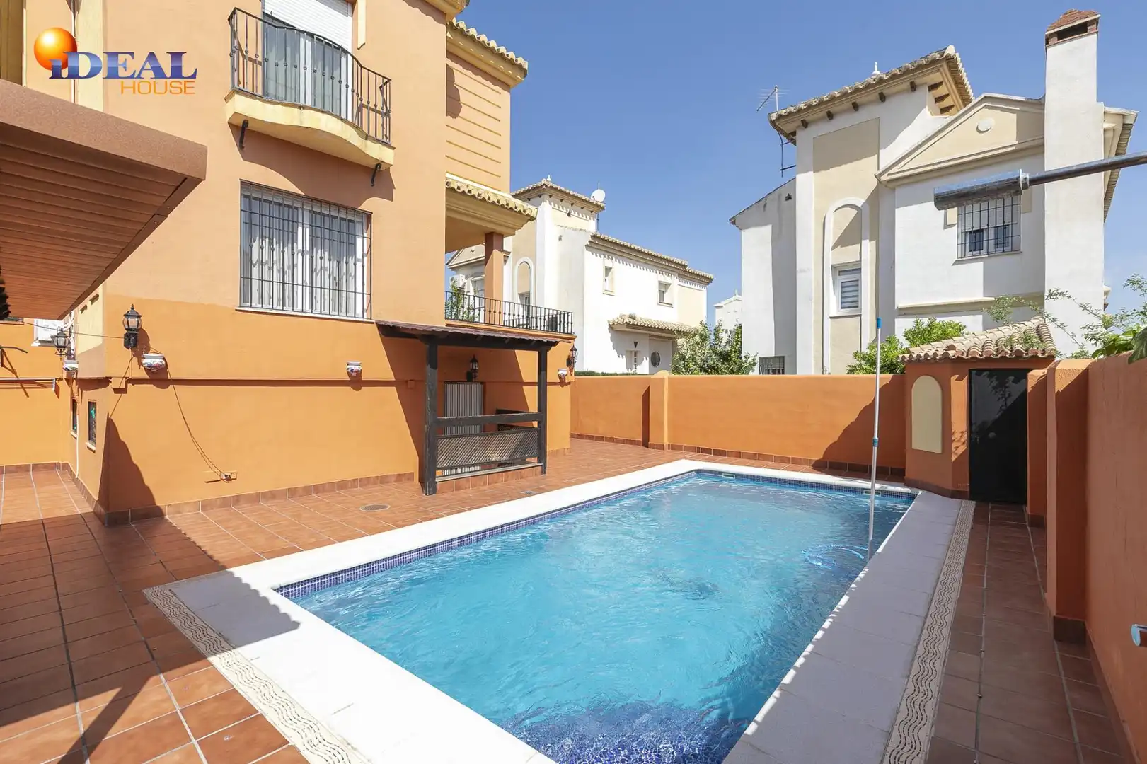 Villa con terrazza in vendita a Calle Cerro Bufón
