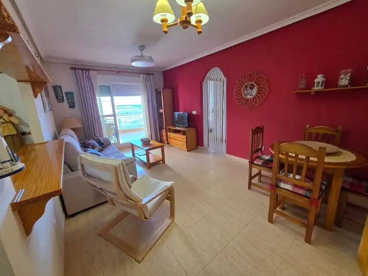 Sala de estar de Apartamento en venta en La Manga del Mar Menor con Terraza, Amueblado y Balcón