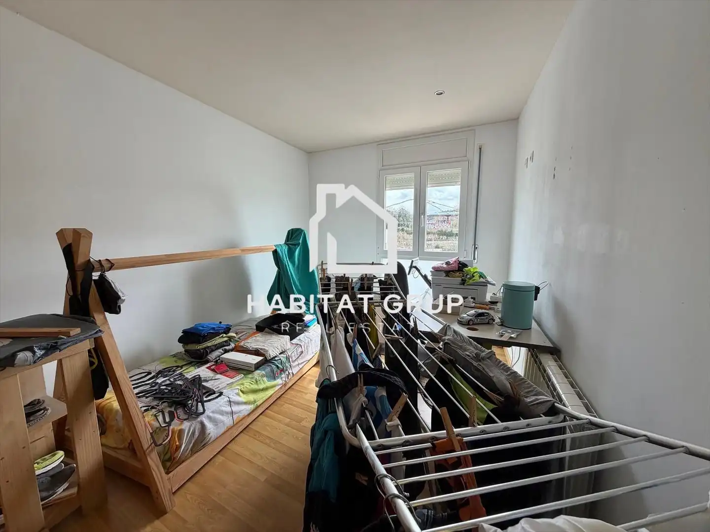 Bedroom of Houses for sale in Flaçà  with Heating