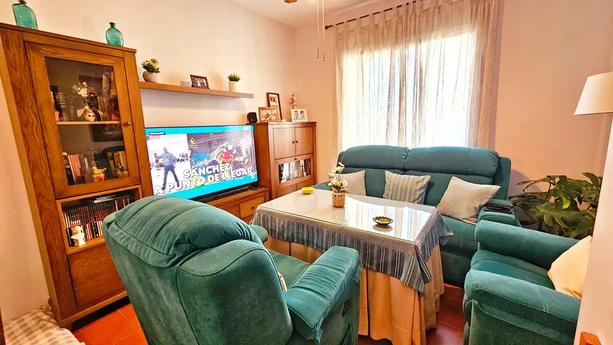 Sala de estar de Casa adosada en venta en Cortegana con Terraza y Trastero