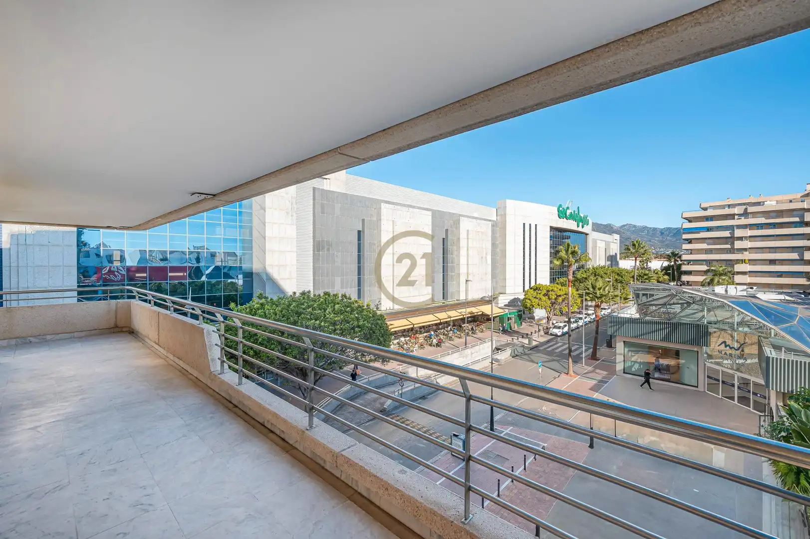 Apartament amb terrassa en venda a Calle Ramón Areces, imagen 2