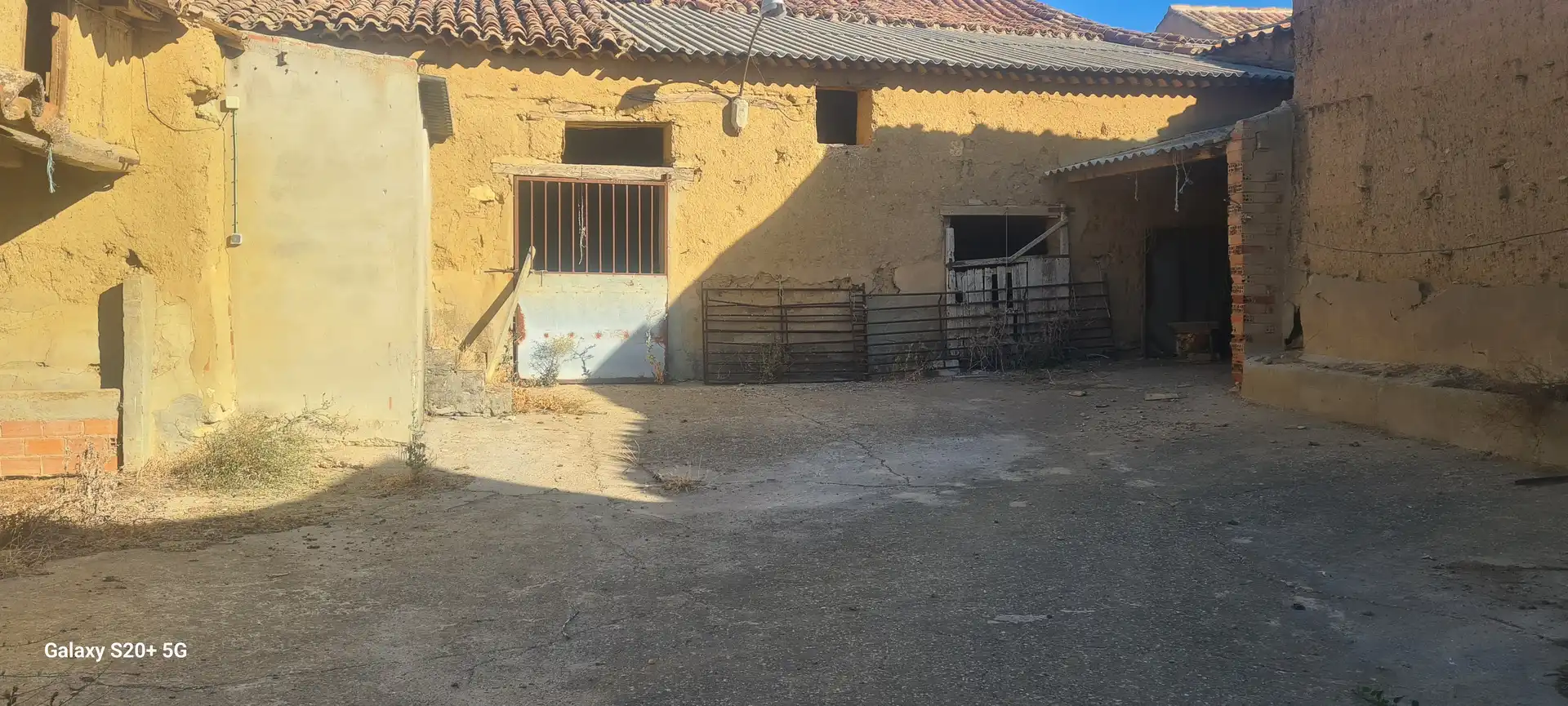Vista exterior de Casa o chalet en venta en Tordehumos con Calefacción y Trastero