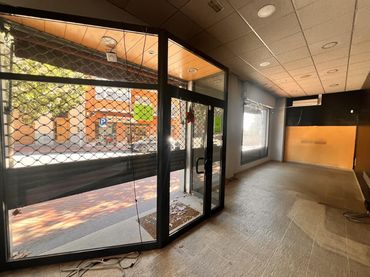 Local comercial en venda a Passeig d'Anselm Clavé