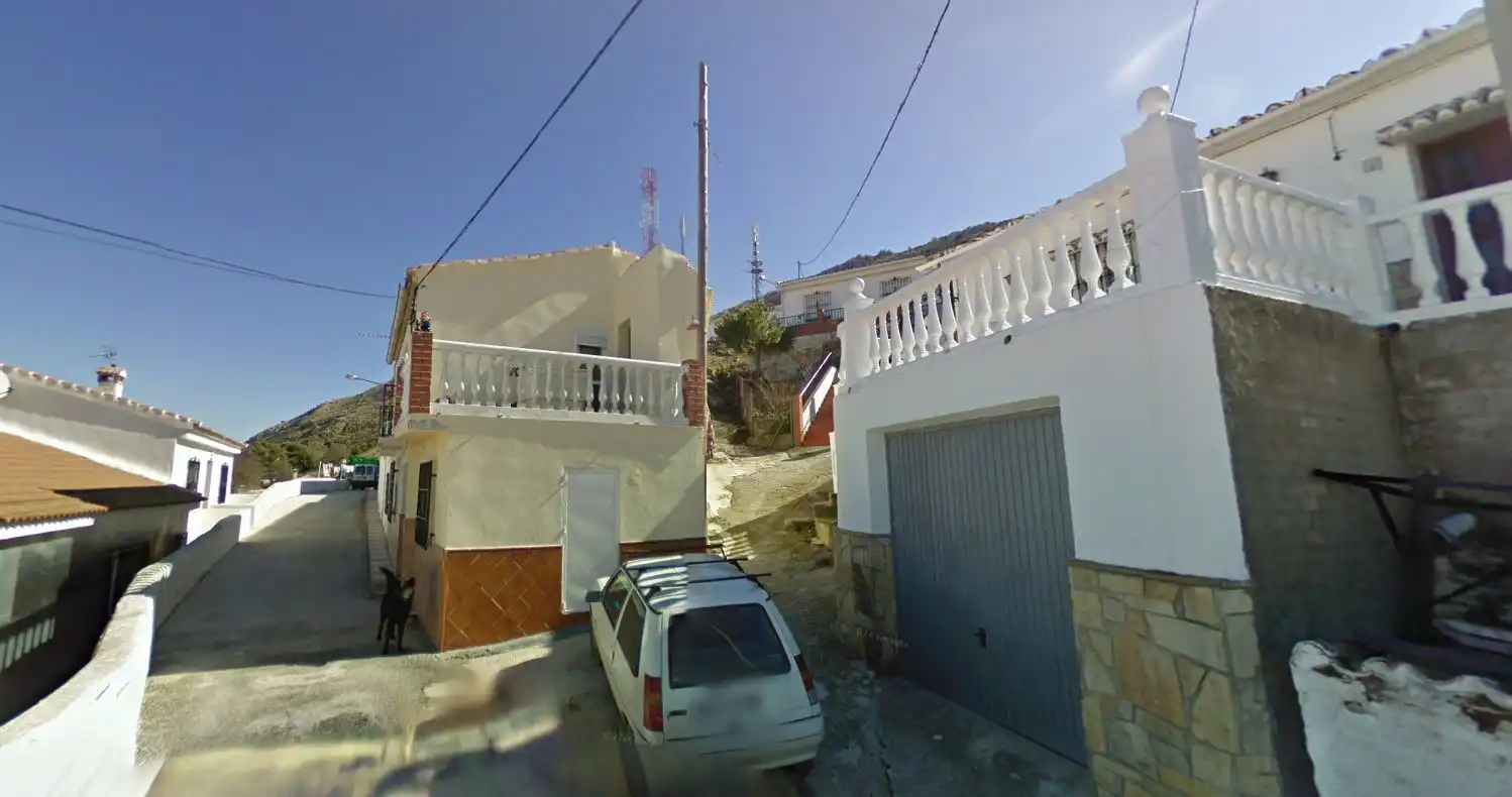 Adossat en venda a Alhama de Granada
