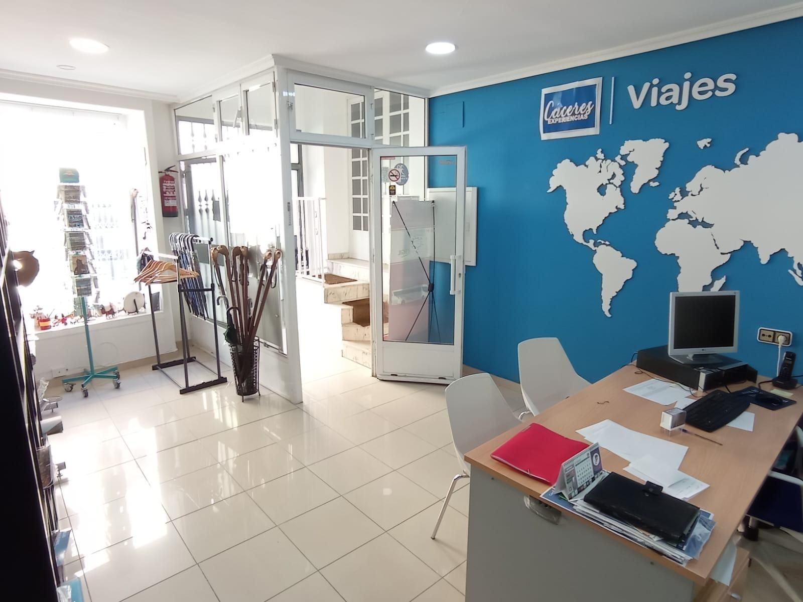 Oficina en venda en Cáceres Capital amb Aire condicionat, Calefacció i Terrassa