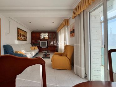 Flat with lift for sale in Calle Calle Juan Antonio Fernández
