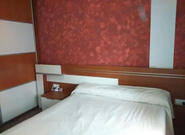 Schlafzimmer von Einfamilien-Reihenhaus zum Verkauf in Albacete mit Klimaanlage, Heizung und Terrasse