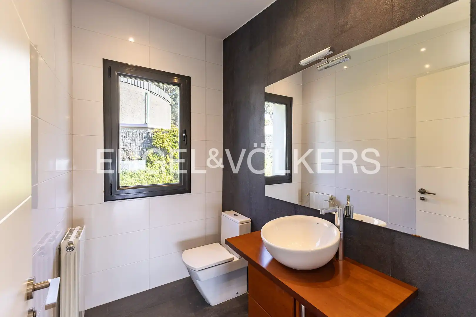 Bathroom of Houses for rent in Sant Andreu de Llavaneres  with Air Conditioner, Heating and Private garden