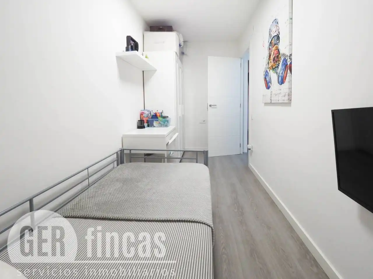 Bedroom of Flat for sale in Rubí  with Air Conditioner, Heating and Parquet flooring