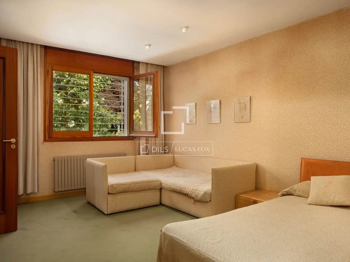 Dormitori de Casa o xalet en venda en Roses amb Aire condicionat, Calefacció i Jardí privat