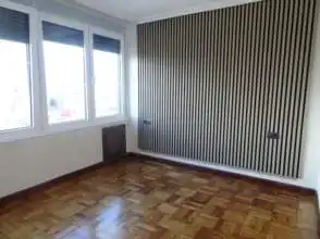 Schlafzimmer von Wohnung zur Miete in Gijón  mit Heizung und Abstellraum