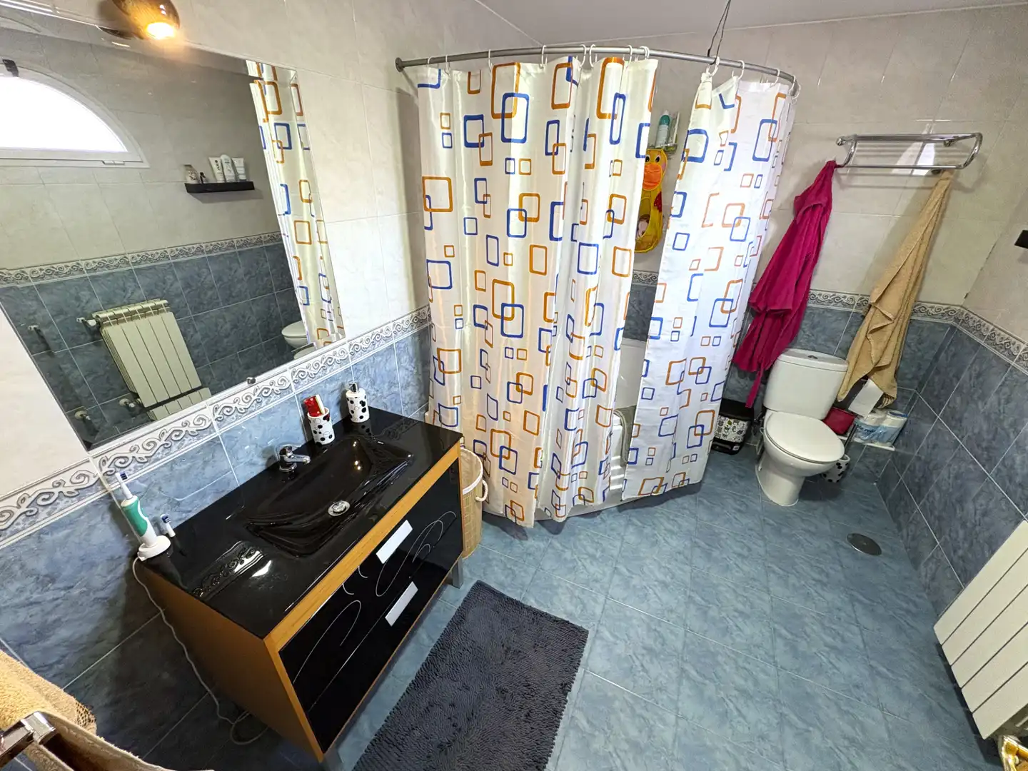 Baño de Casa o chalet en venta en Loeches con Aire acondicionado, Calefacción y Parquet