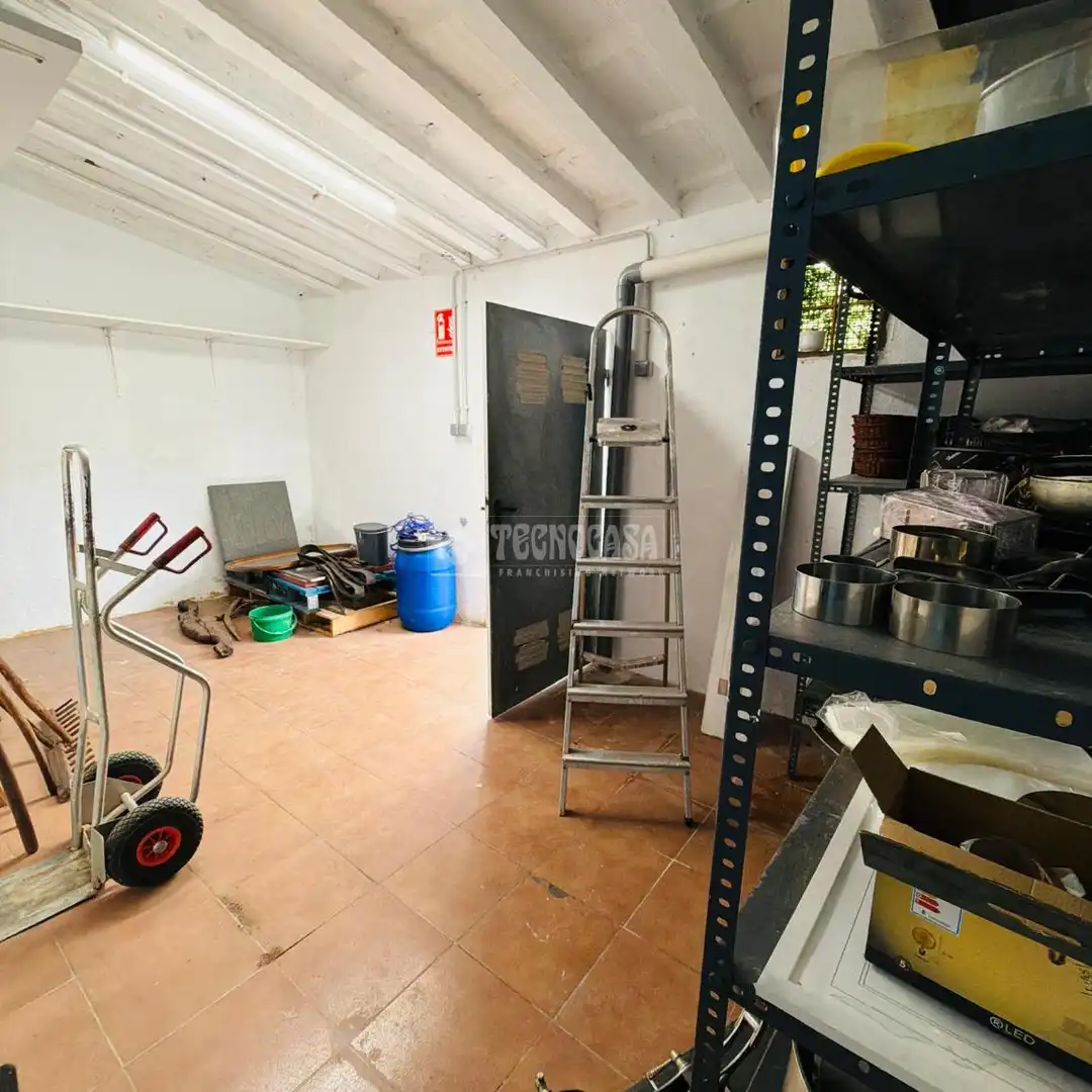 Commercial properties for sale in Villaconejos  with Air Conditioner