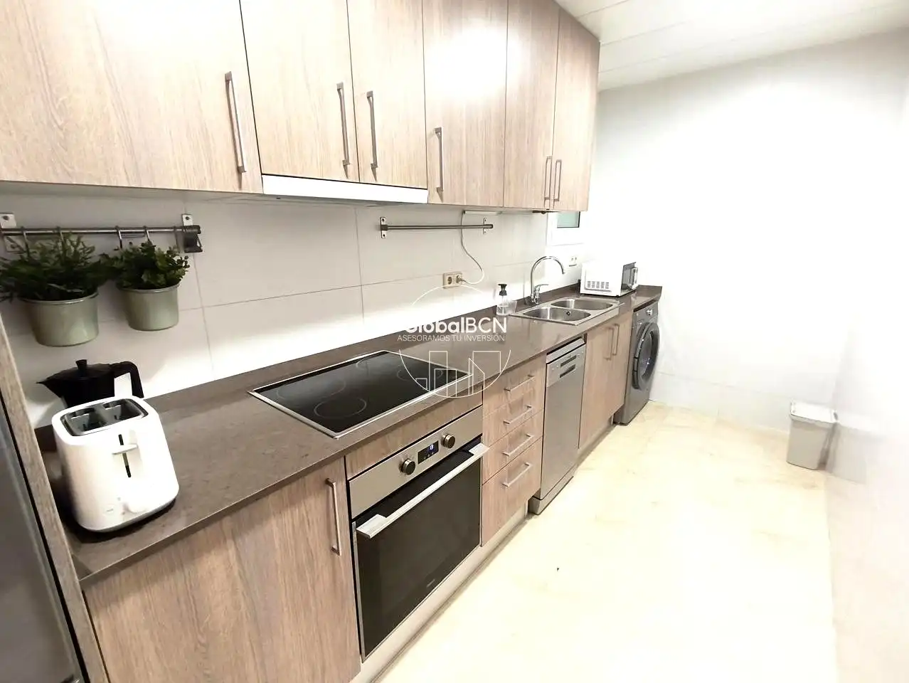 Appartamento con balcone in vendita a calle del Rosselló, imagen 10