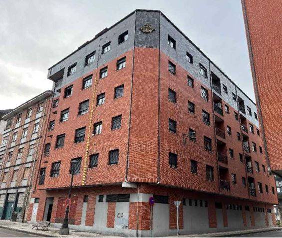 Piso en Venta en Travesía la Unión en La Felguera