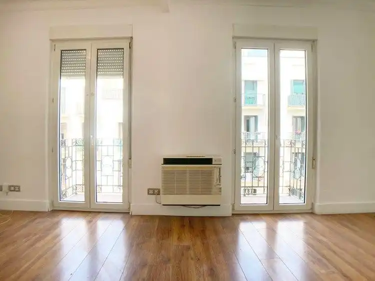 Sala de estar de Piso de alquiler en Madrid con Aire acondicionado, Calefacción y Parquet