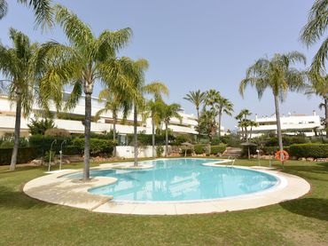 Apartament amb piscina en venda a Nueva Andalucía