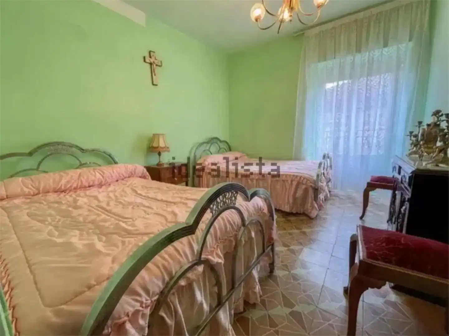 Dormitori de Casa adosada en venda en Encinas de Esgueva