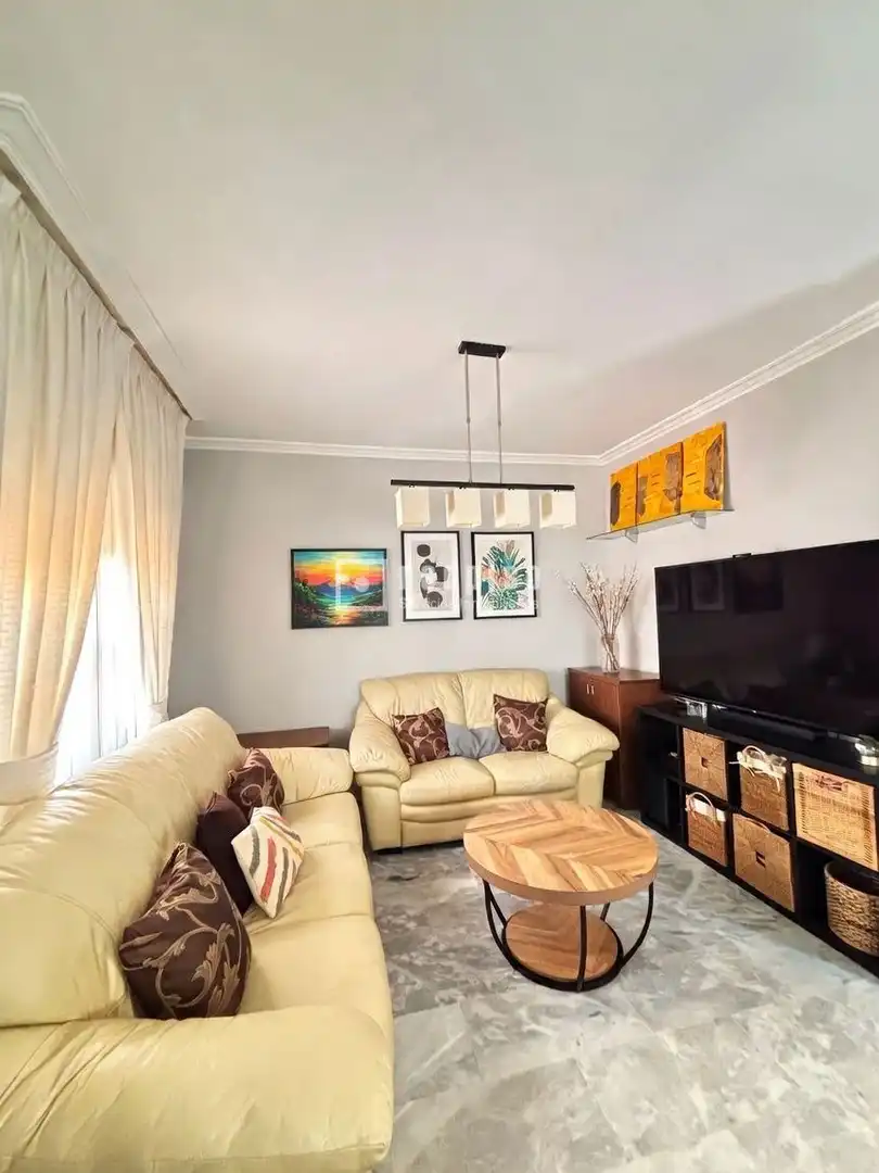 Sala de estar de Casa o chalet en venta en Mairena del Aljarafe con Aire acondicionado, Terraza y Trastero