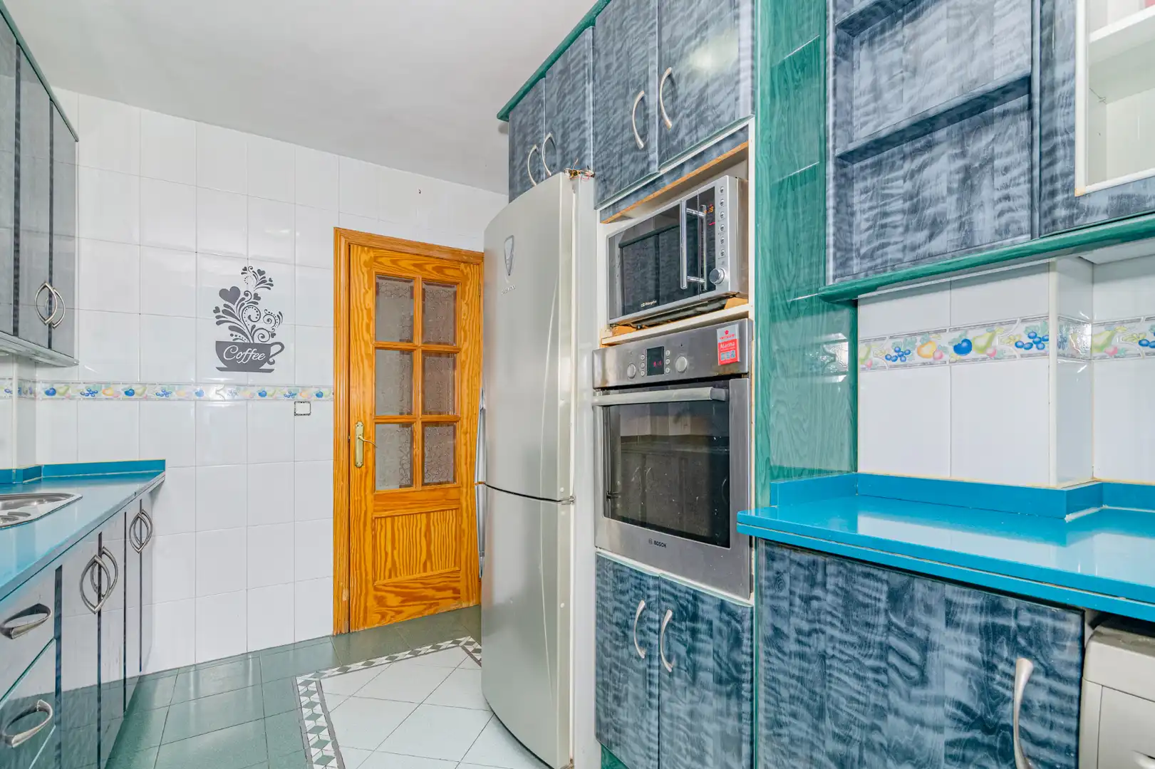 Cocina de Piso en venta en Ogíjares con Calefacción, Terraza y Trastero