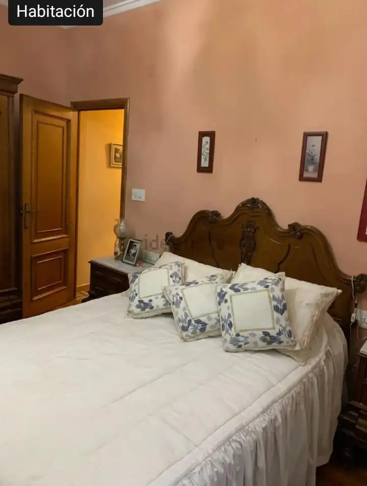 Schlafzimmer von Maisonette zum Verkauf in Monforte de Lemos mit Heizung, Parkett und Abstellraum
