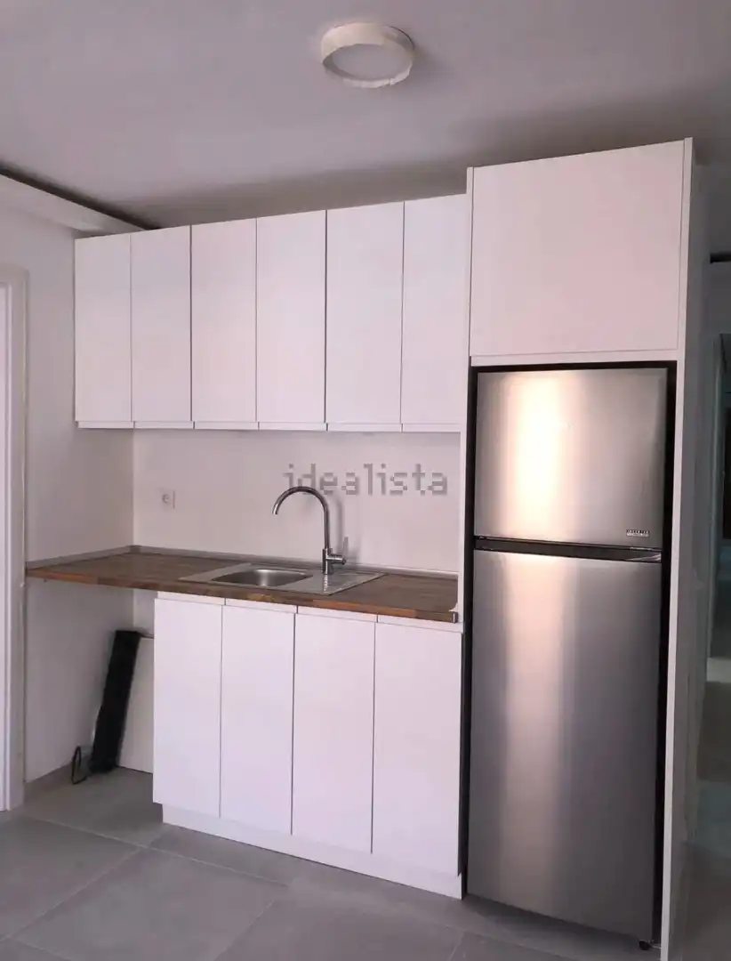 Piso con terraza en venta en Pobles del Sud