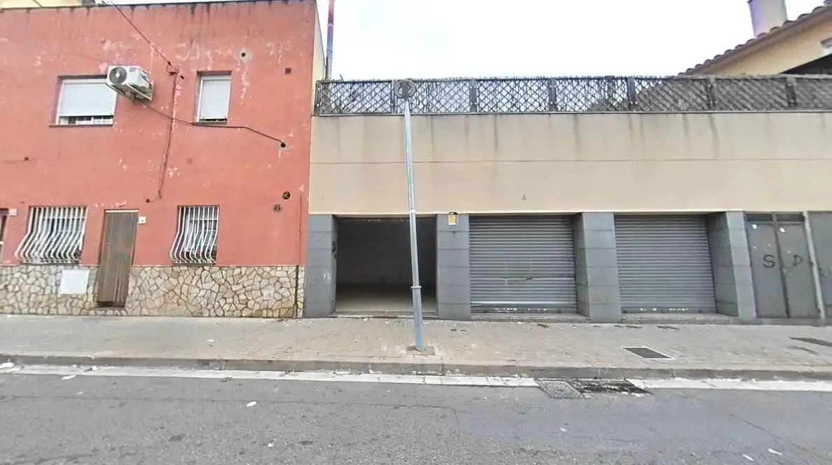 Local en venta en RIBERA DE LA, 33, Canovelles