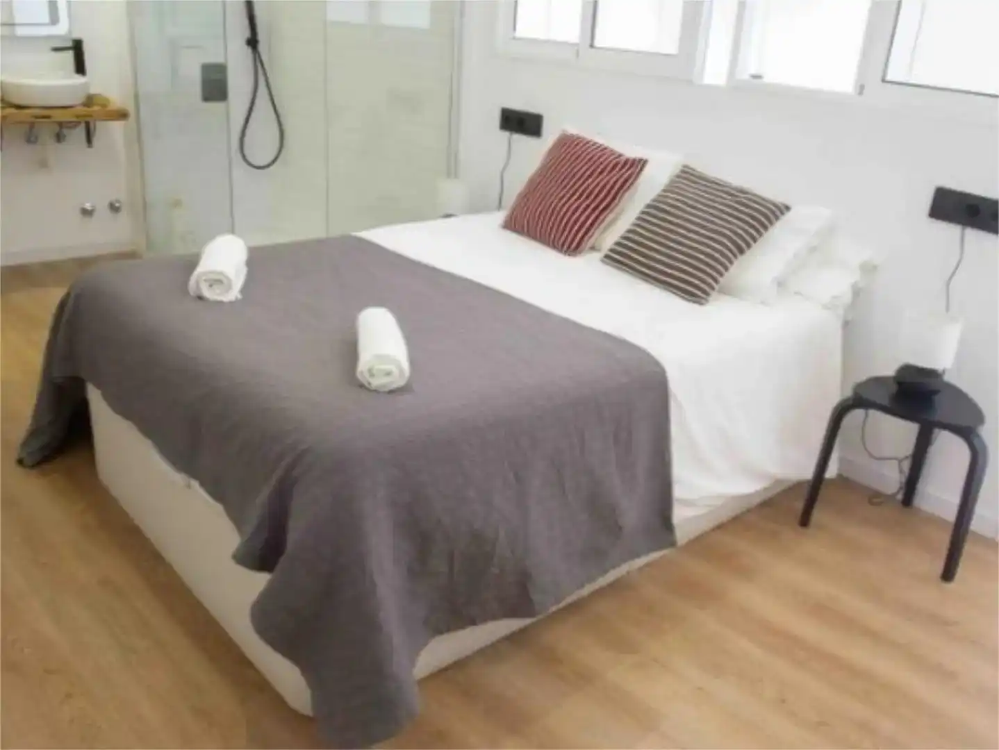 Habitación de Piso en venta en Novelda con Parquet y Amueblado