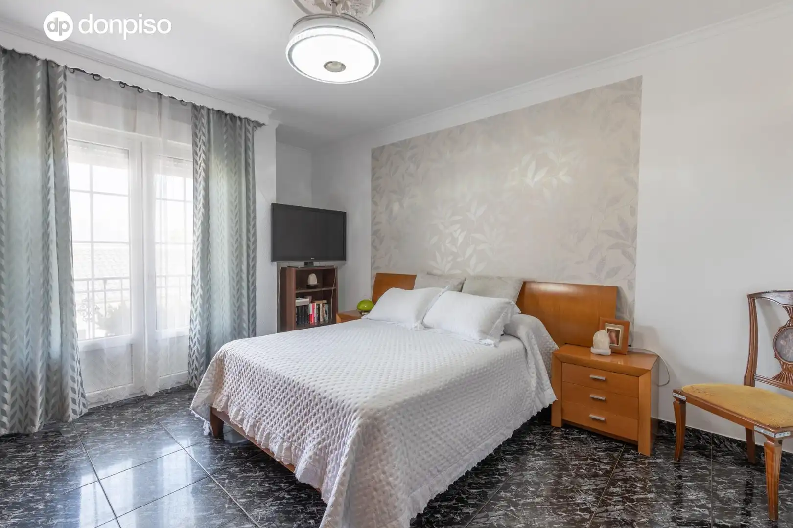 House with terrace for sale in Calle MEDIODIA, imagen 4