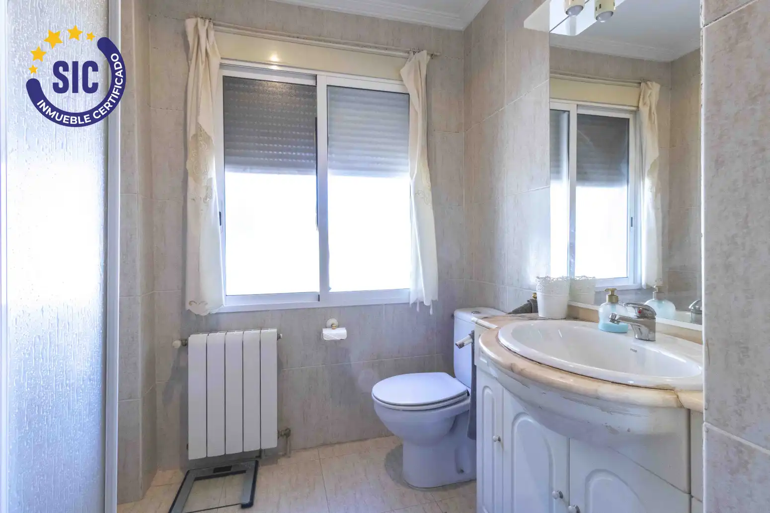 Baño de Casa o chalet en venta en Torrent con Aire acondicionado, Jardín privado y Terraza