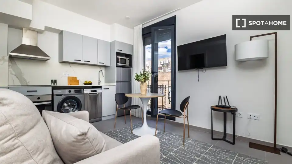 Living room of Flat for rent in Valencia  with Air Conditioner, Heating and Furnished