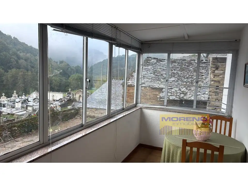 Balcony of Houses for sale in Triacastela