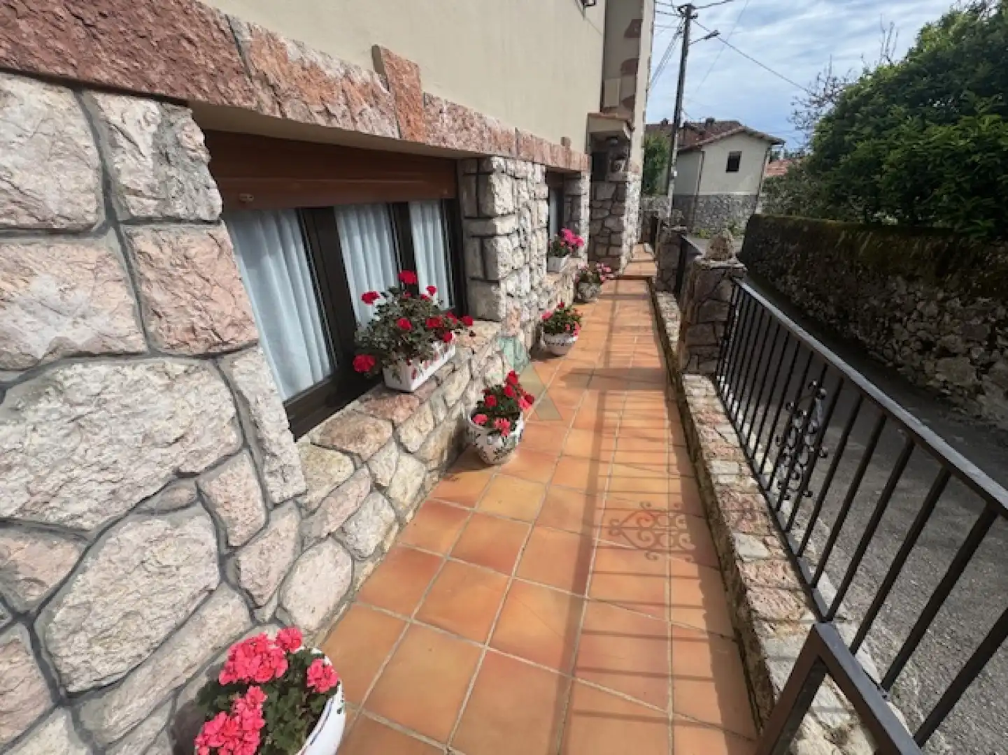 Terrassa de Casa o xalet en venda en Llanes amb Jardí privat