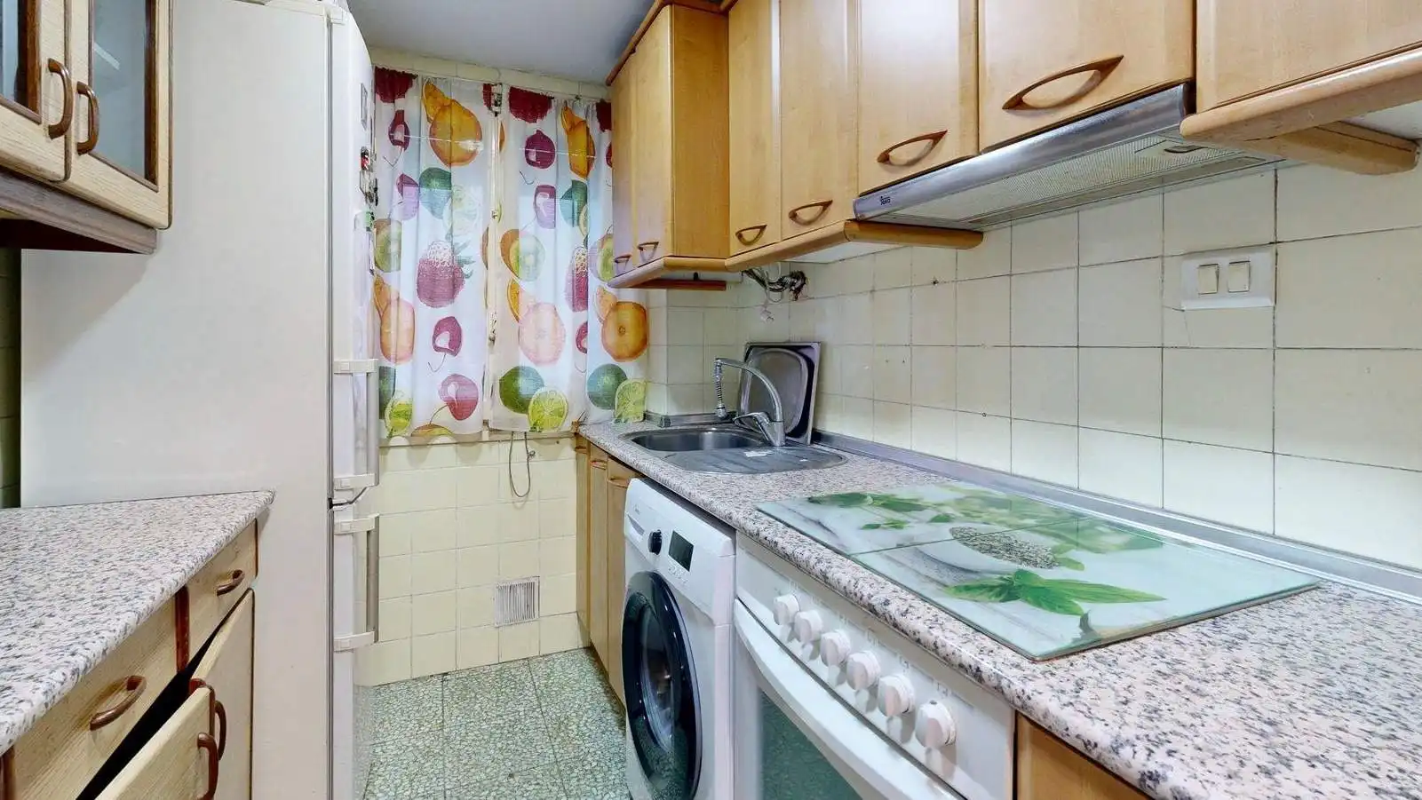 Flat with terrace for sale in Avenida de Madrid 275, imagen 13