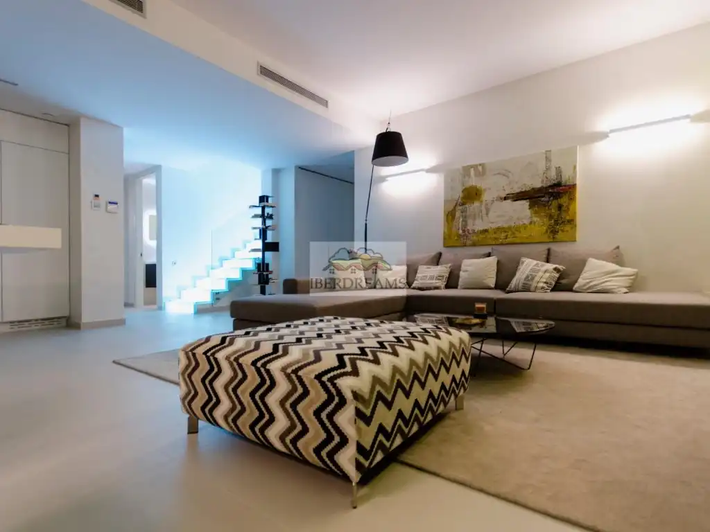 Casa en venta en Calle Wenceslao Fdez Florez-Cmo 28, imagen 5