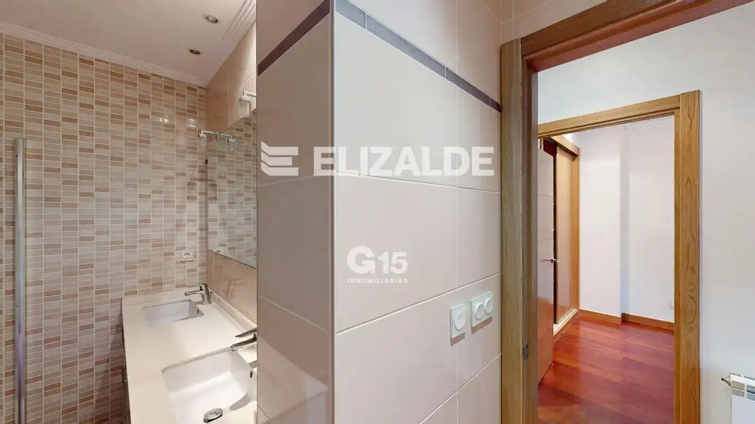 Piso en venta en Euskal Herria Kalea, Parte Vieja