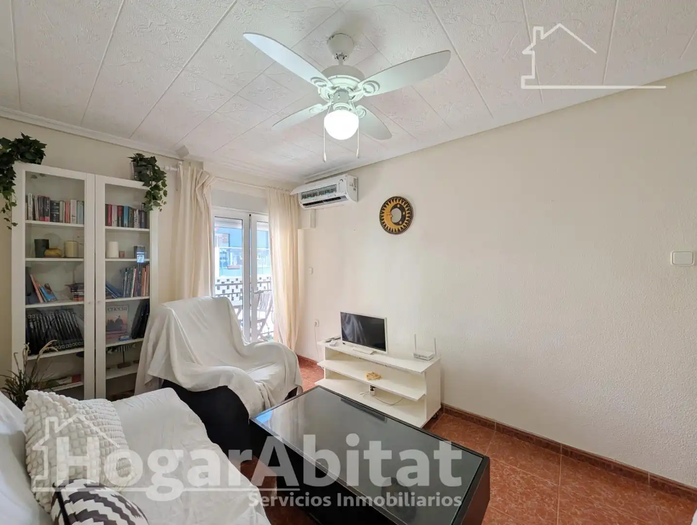 Wohnzimmer von Wohnung zum Verkauf in Santa Pola mit Klimaanlage, Heizung und Möbliert