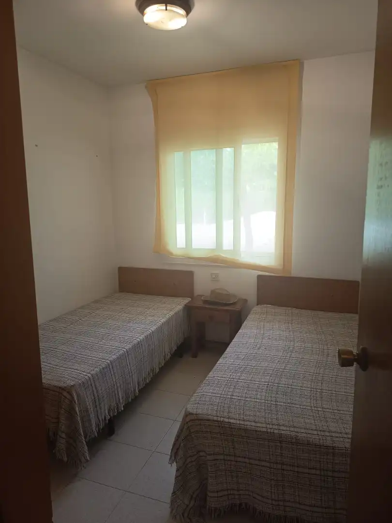Habitación de Planta baja en venta en El Vendrell con Jardín privado, Terraza y Amueblado