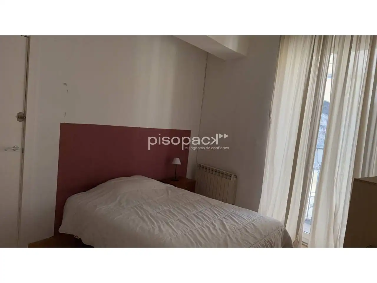 Bedroom of Flat for sale in  Pamplona / Iruña  with Heating, Parquet flooring and Storage room