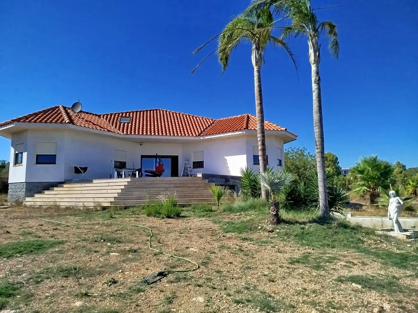 Detached house with garden for sale in Polígono BASSETES 152B