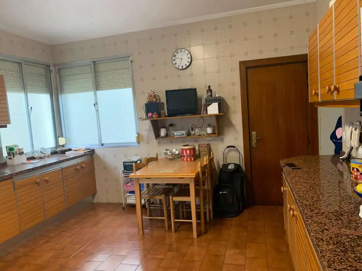 Cocina de Piso en venta en Bilbao  con Calefacción, Terraza y Trastero