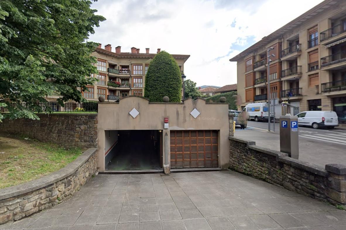 Parking of Garage to rent in Oñati