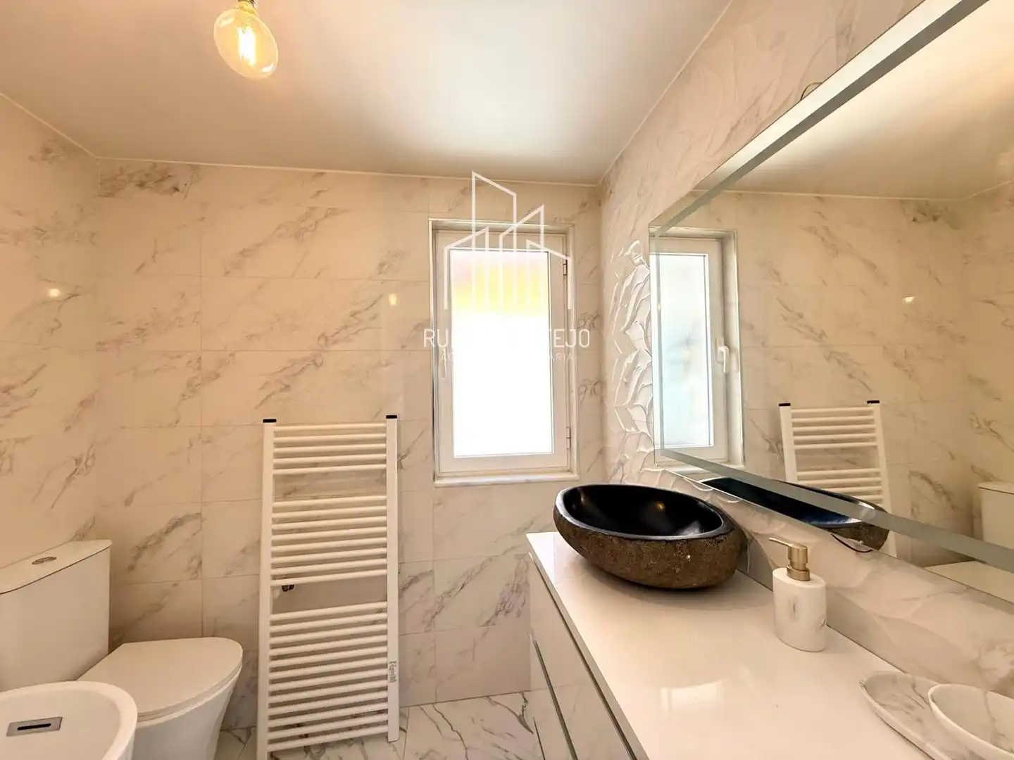 Baño de Piso en venta en Terradillos con Calefacción, Terraza y Amueblado