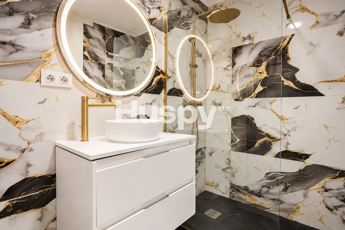 Baño de Loft en venta en Avenida de la Paz  