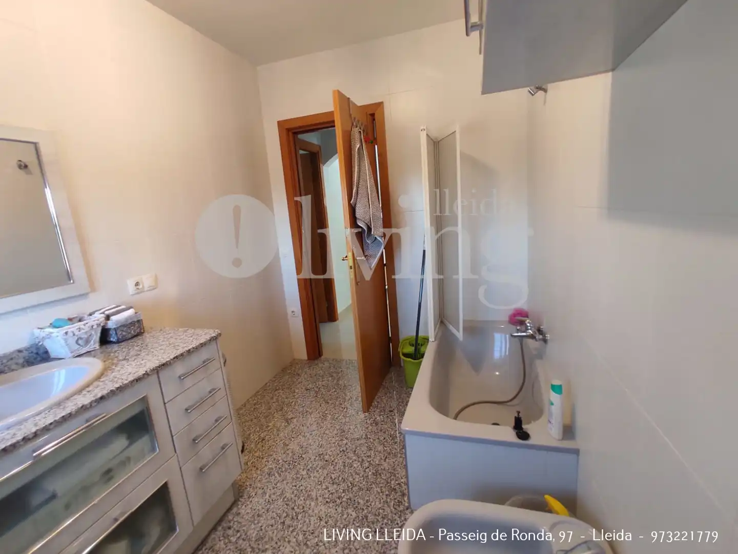 Bathroom of Houses for sale in Bell-lloc d'Urgell  with Heating, Private garden and Terrace