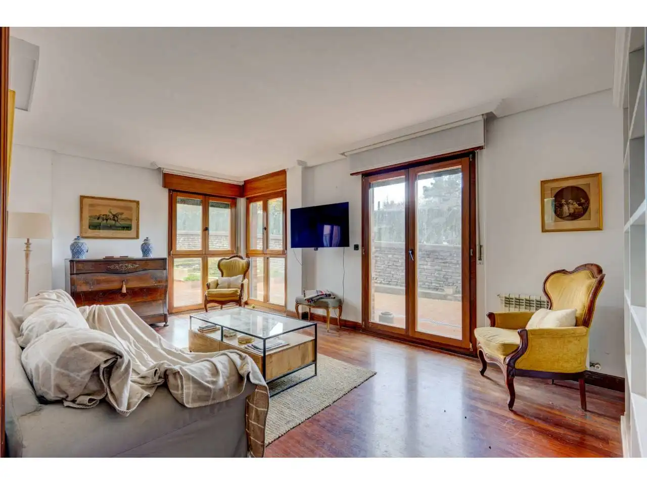 Living room of Flat for sale in Donostia - San Sebastián   with Heating, Private garden and Terrace