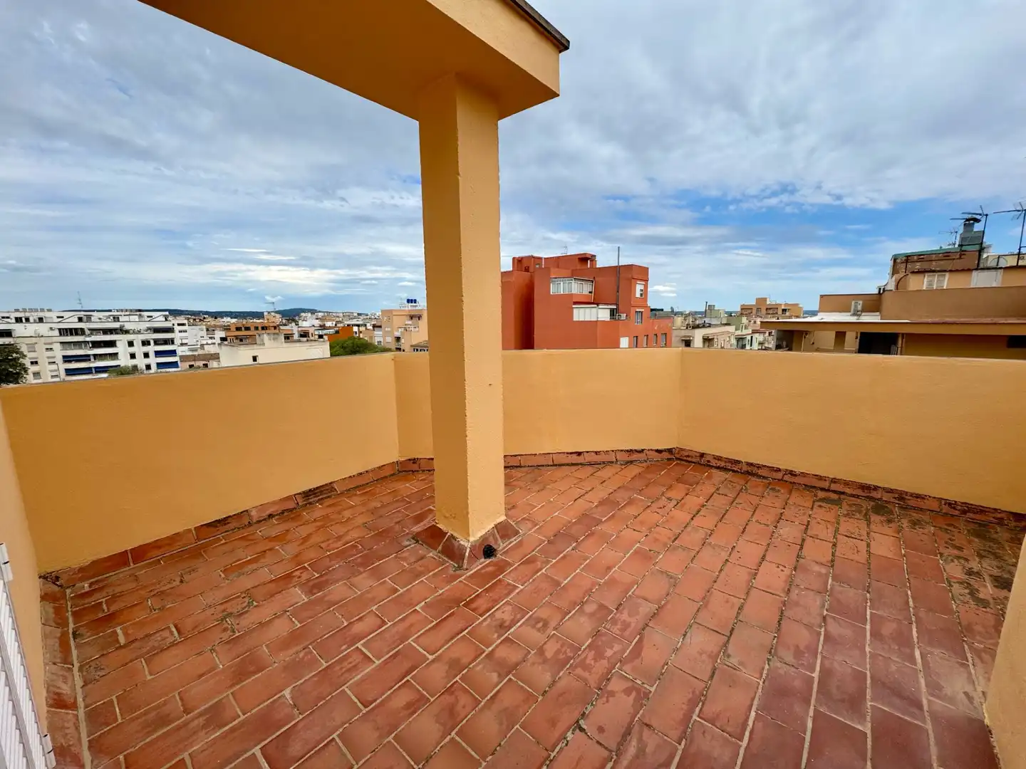 Attic for rent in Es Rafal Vell