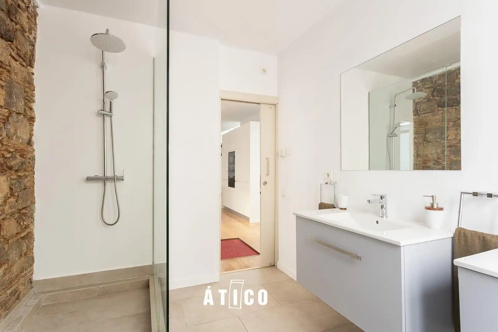 Bany de Àtic en venda en Barcelona amb Aire condicionat, Calefacció i Parquet