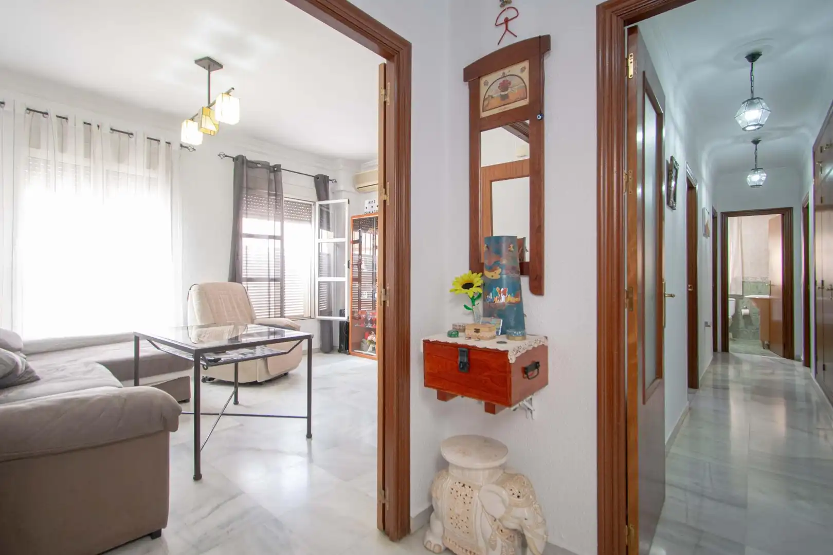 Planta baja en venta en Gelves con Aire acondicionado